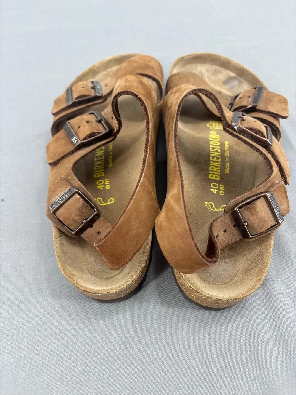 🤎 Birkenstock Arizona Suede Two-Strap Sandals – Tan/Taupe